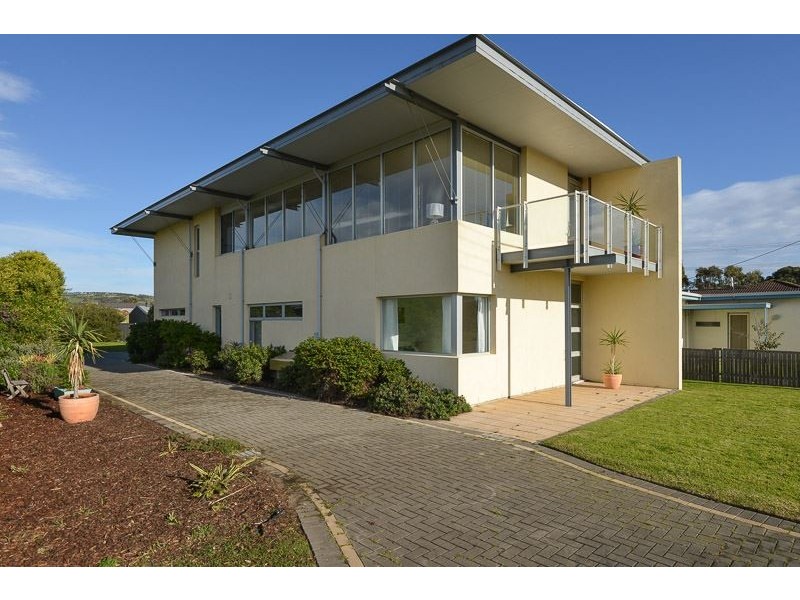 3 Kent Drive, Victor Harbor SA 5211