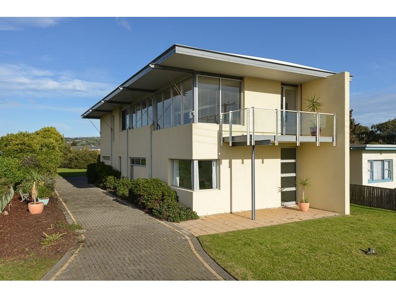 3 Kent Drive, Victor Harbor SA 5211