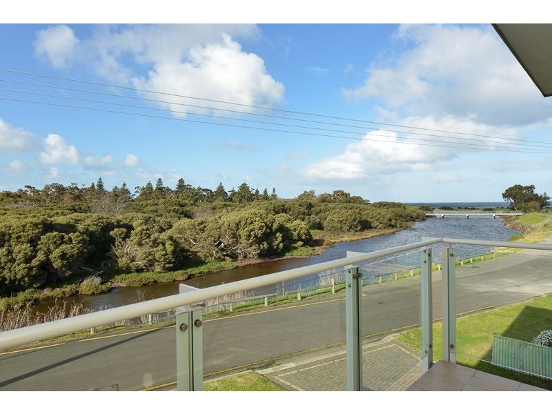 3 Kent Drive, Victor Harbor SA 5211