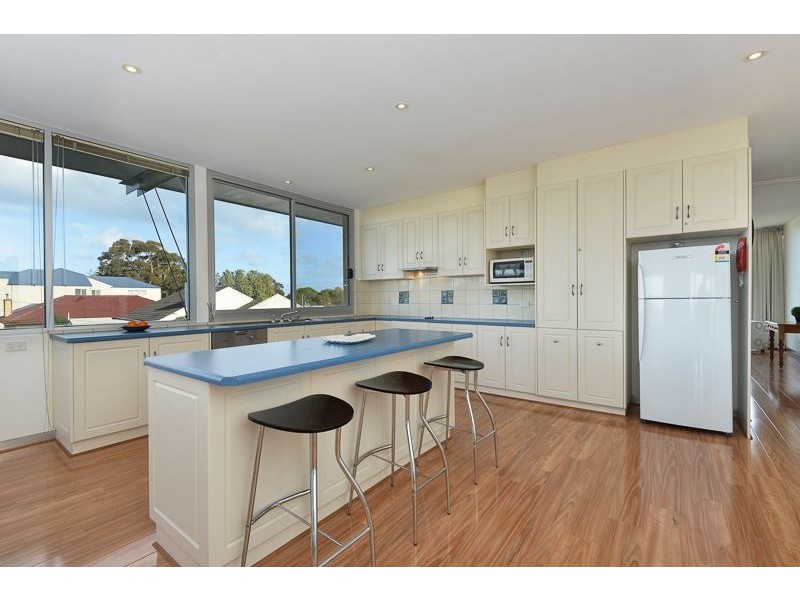3 Kent Drive, Victor Harbor SA 5211