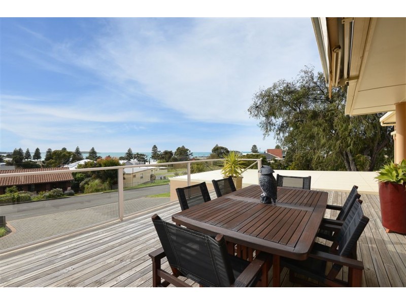 3 Cakebread Road, Encounter Bay SA 5211