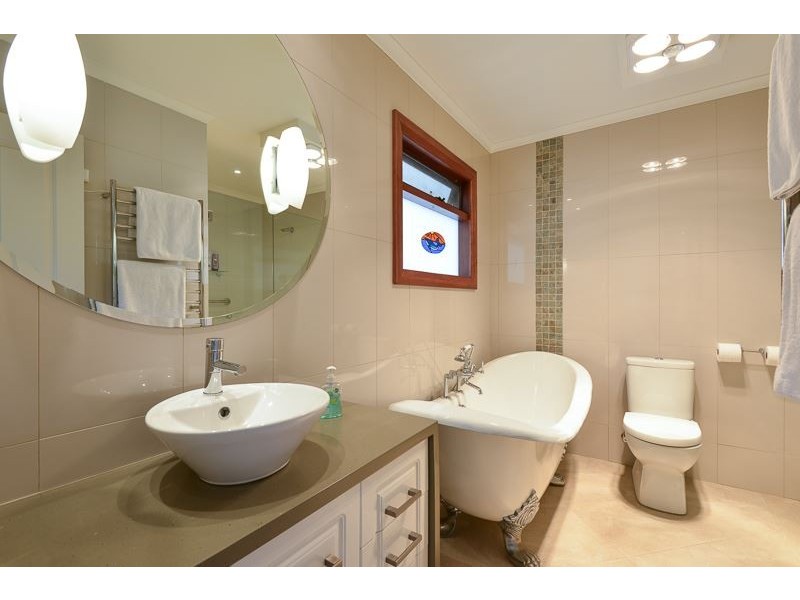 51 Franklin Parade, Encounter Bay SA 5211
