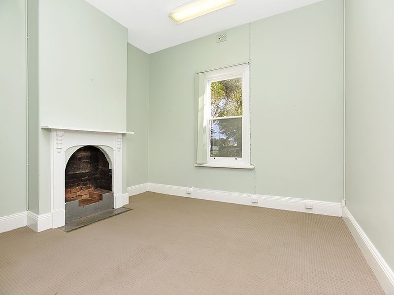 41 Victoria Street, Victor Harbor SA 5211