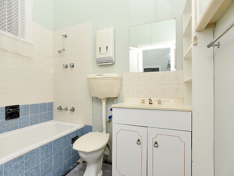 41 Victoria Street, Victor Harbor SA 5211