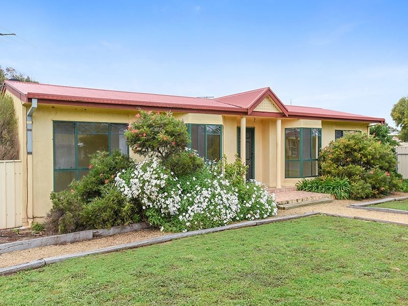12 Ferguson Road, Goolwa Beach SA 5214