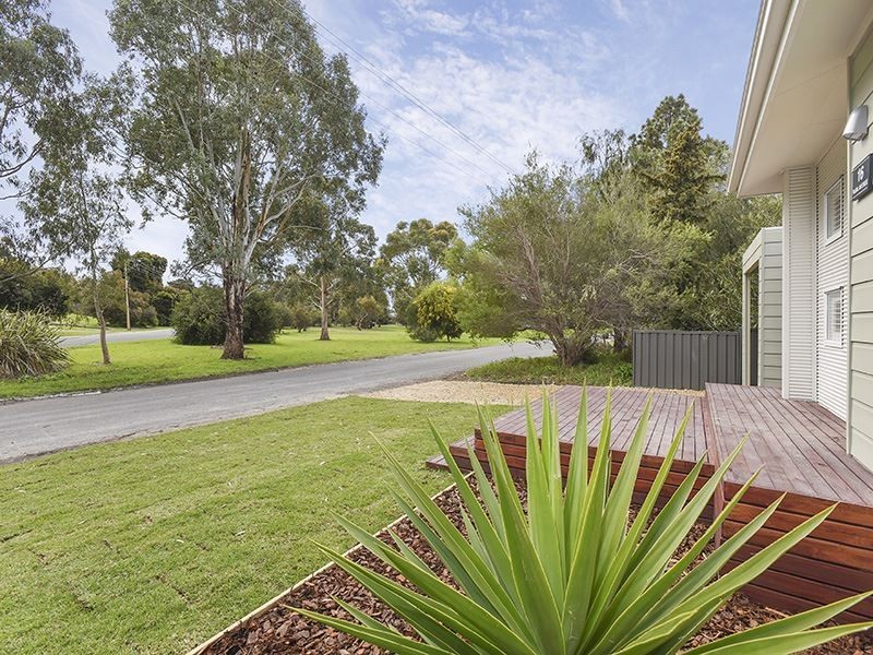 16 Park Avenue, Encounter Bay SA 5211