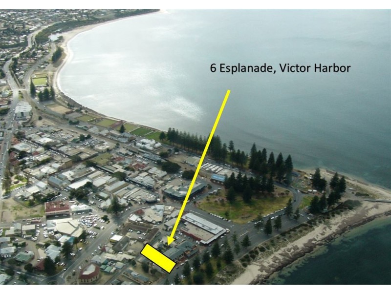 6 Esplanade, Victor Harbor SA 5211