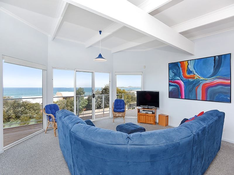 5 Peroomba Terrace, Hayborough SA 5211