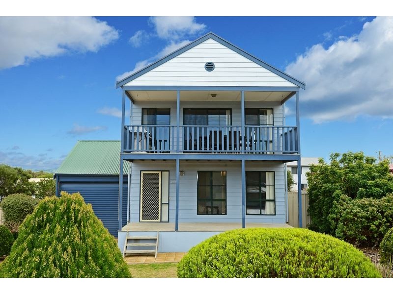 1 Gordon Street, Goolwa Beach SA 5214
