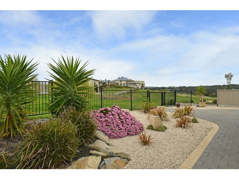 3 Fairway Drive, Mccracken SA 5211
