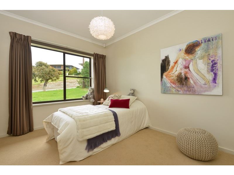 36 Whalers Road, Encounter Bay SA 5211