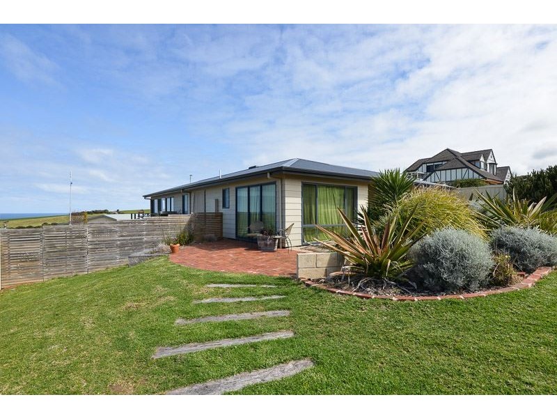 6 Hump Back Road, Encounter Bay SA 5211