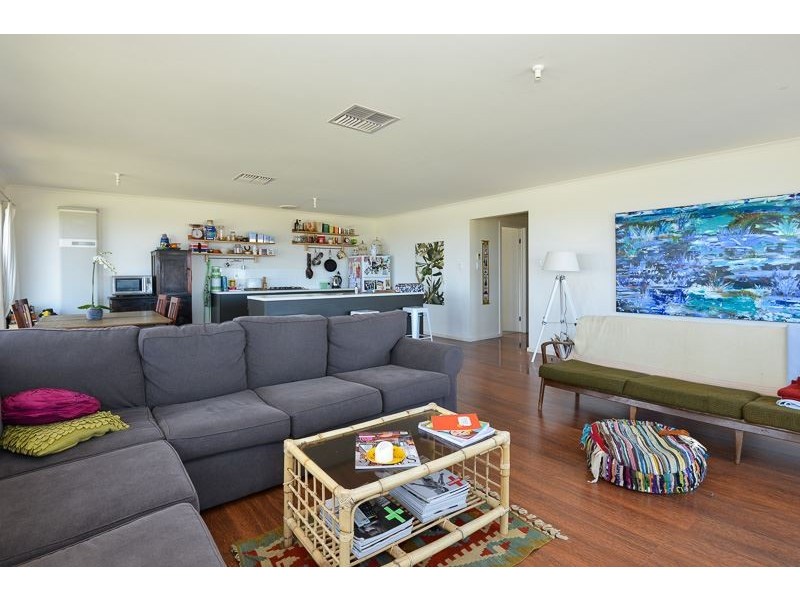 6 Hump Back Road, Encounter Bay SA 5211