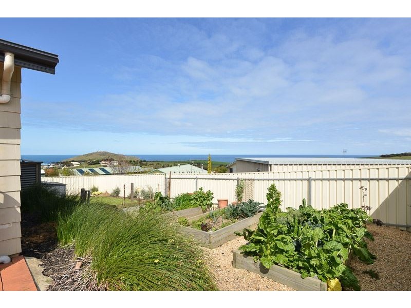 6 Hump Back Road, Encounter Bay SA 5211
