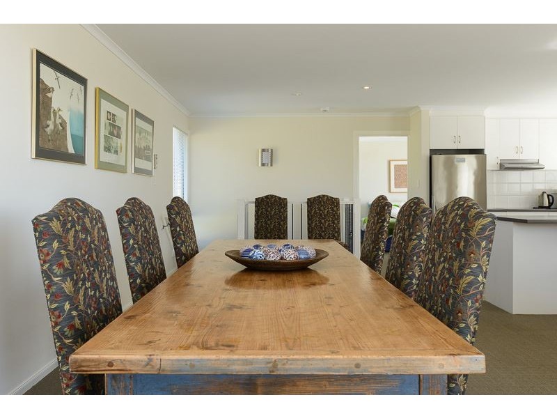 19 Sweetman Ave, Encounter Bay SA 5211