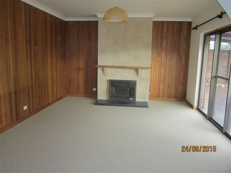 31 Solway Crescent, Encounter Bay SA 5211