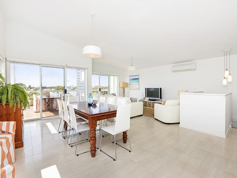 11 Aldam Avenue, Goolwa Beach SA 5214
