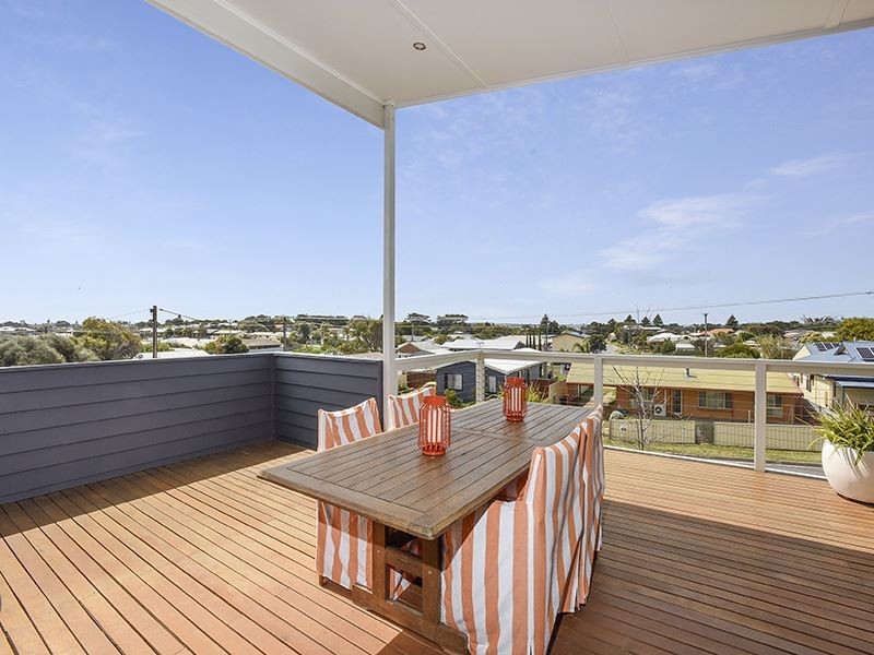 11 Aldam Avenue, Goolwa Beach SA 5214