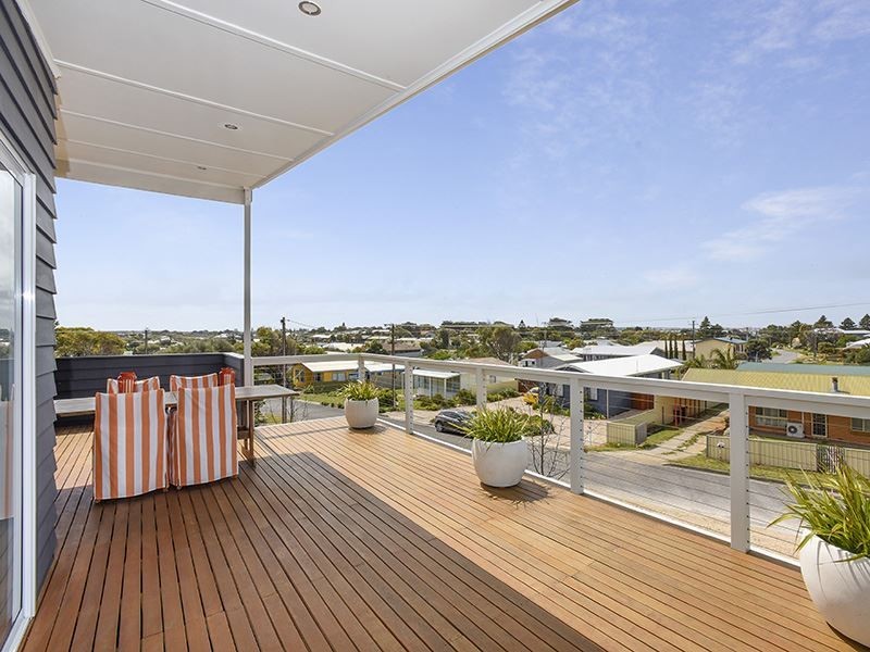 11 Aldam Avenue, Goolwa Beach SA 5214
