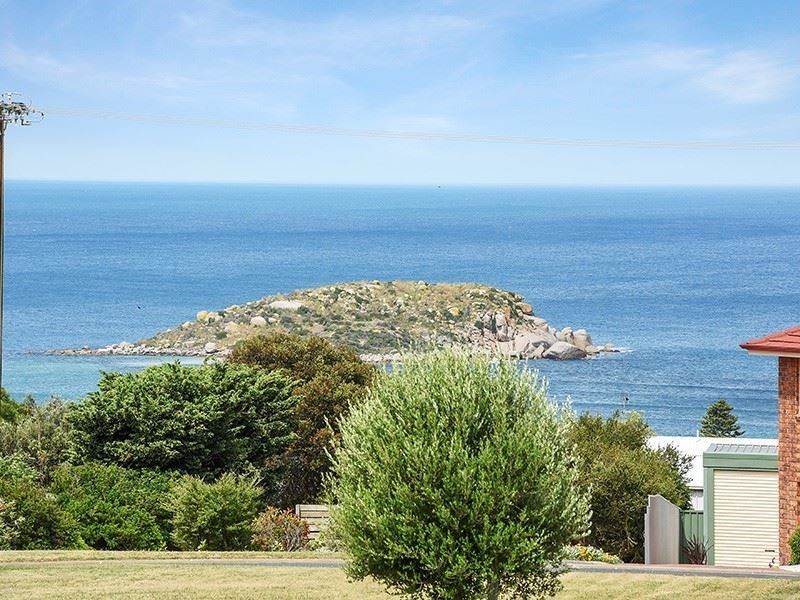 34 Norma Crescent, Encounter Bay SA 5211