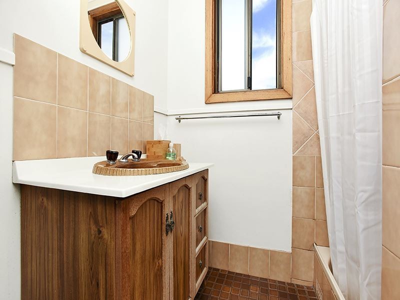 22 Walker Street, Hayborough SA 5211