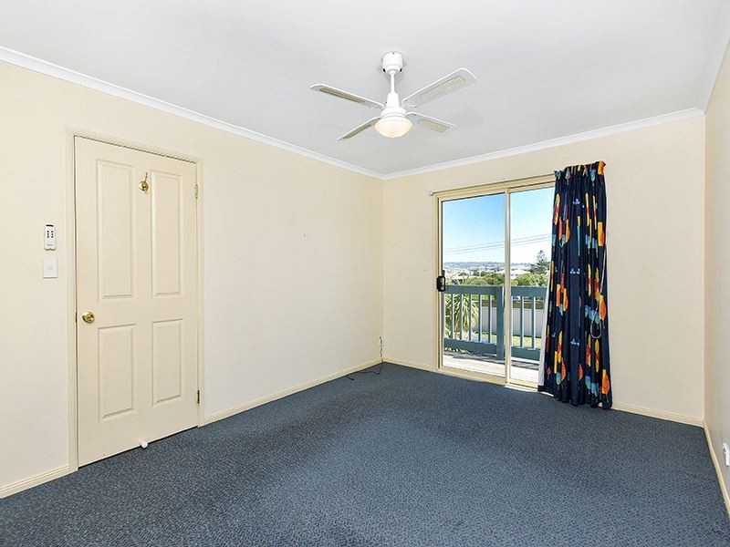 12 Second Avenue, Hayborough SA 5211