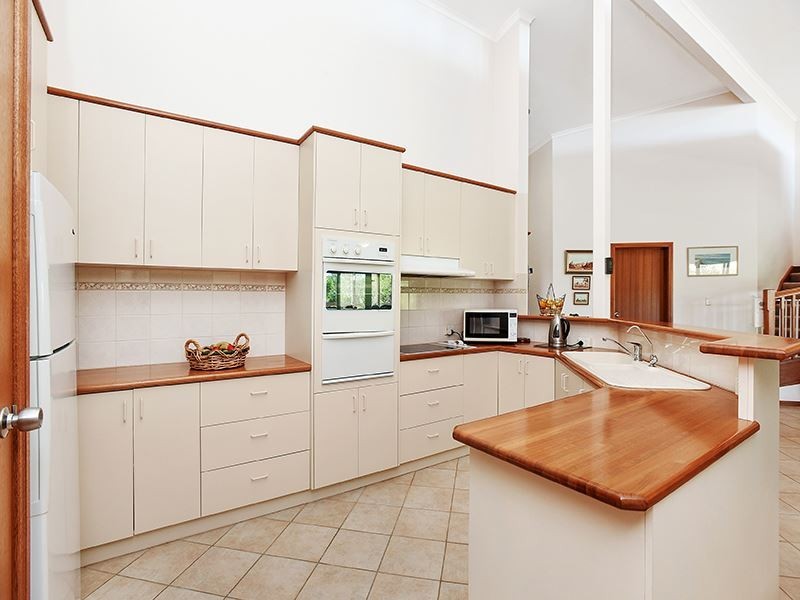 5 Saint Lukes Street, Port Elliot SA 5212