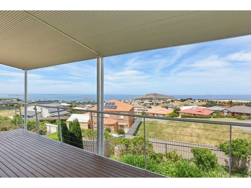 55 Southern Right Crescent, Encounter Bay SA 5211