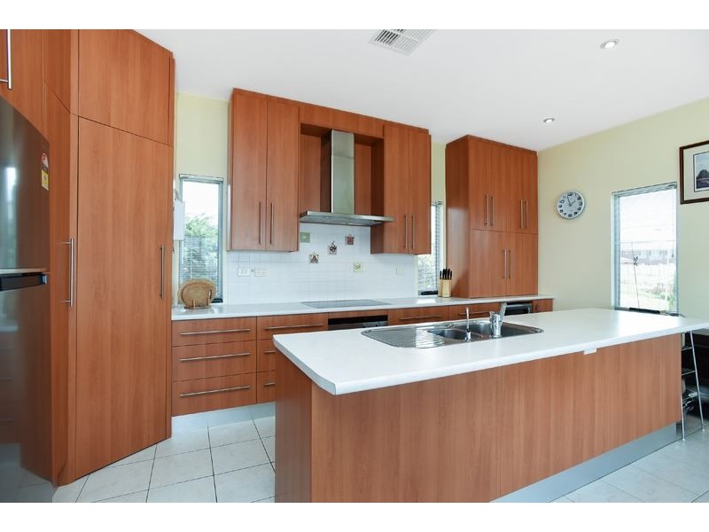 55 Southern Right Crescent, Encounter Bay SA 5211