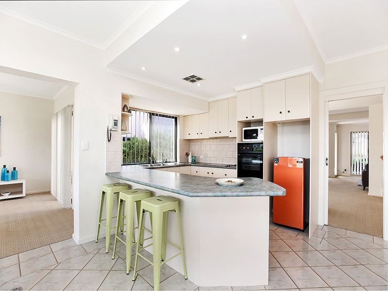 23 Excelsior Parade, Hindmarsh Island SA 5214