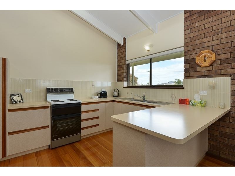 39 The Crescent, Mccracken SA 5211