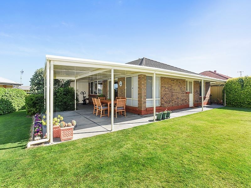 14 Glen Court, Goolwa Beach SA 5214