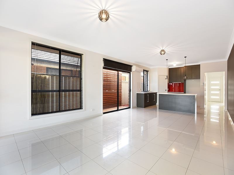 166 Wentworth Parade, Hindmarsh Island SA 5214