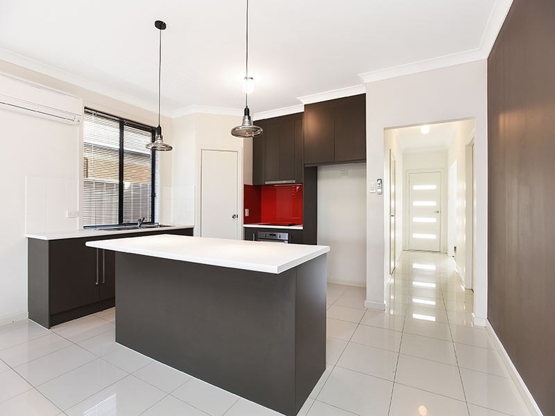 166 Wentworth Parade, Hindmarsh Island SA 5214