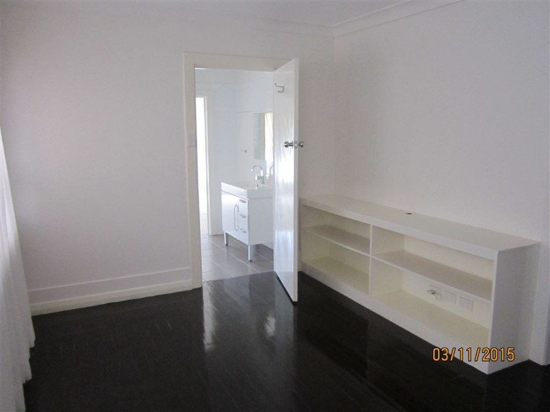 19 Hill Street, Victor Harbor SA 5211