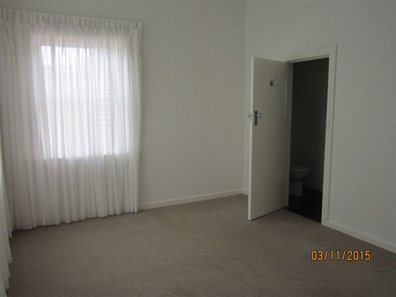 19 Hill Street, Victor Harbor SA 5211