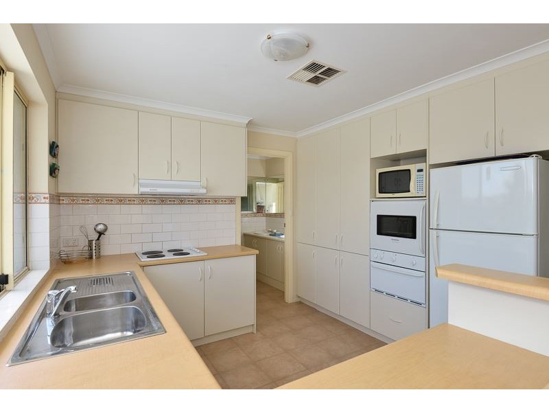 11 Seagull Avenue, Hayborough SA 5211