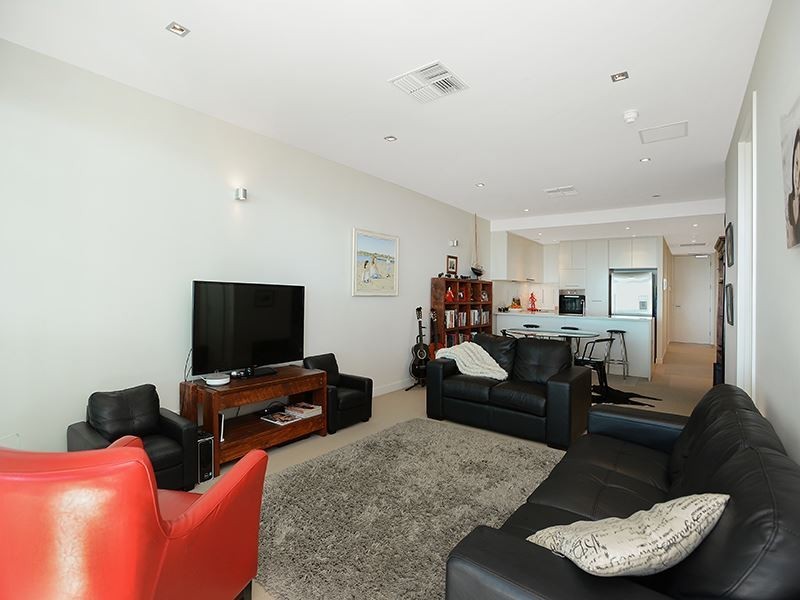 3/2 Flinders Parade, Victor Harbor SA 5211