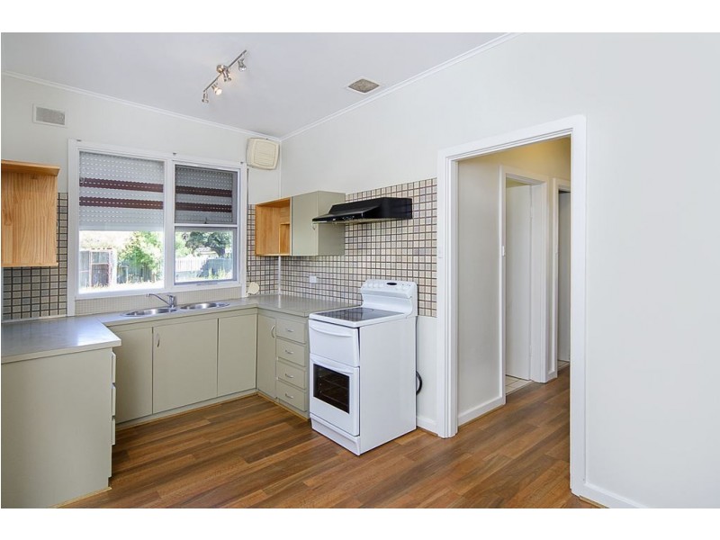 3 Malakoff Street, Yankalilla SA 5203
