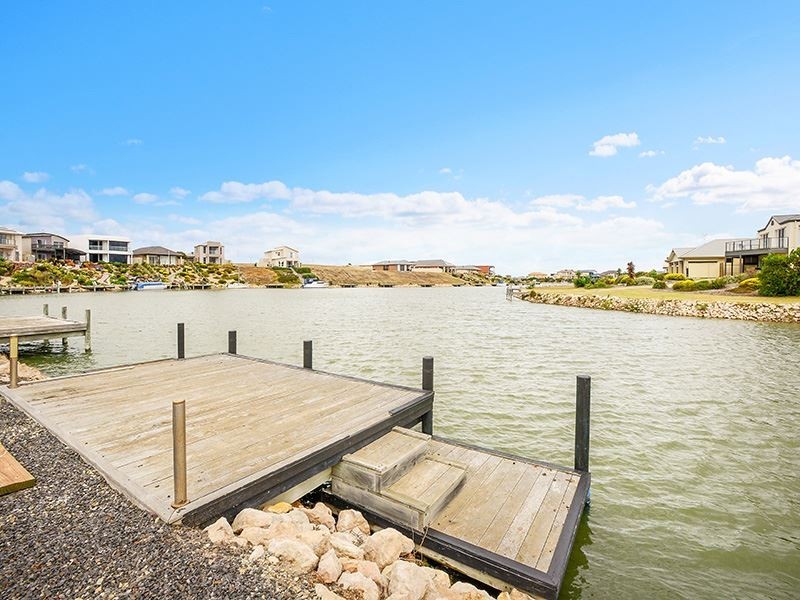 229 Excelsior Parade, Hindmarsh Island SA 5214