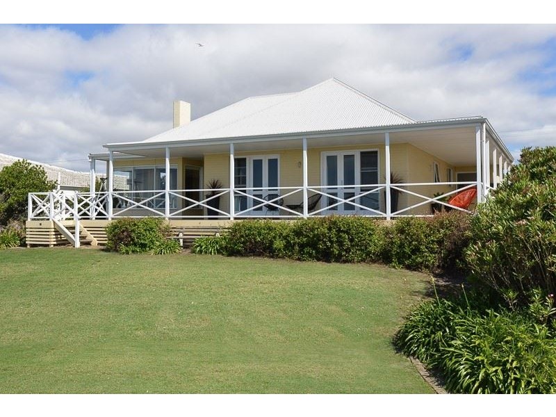 15 Heggerton Street, Mccracken SA 5211