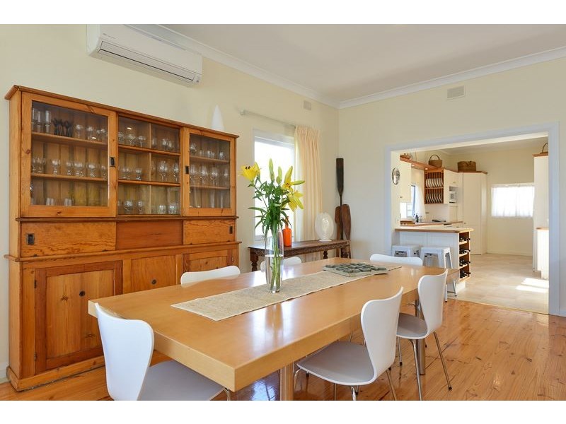 15 Heggerton Street, Mccracken SA 5211