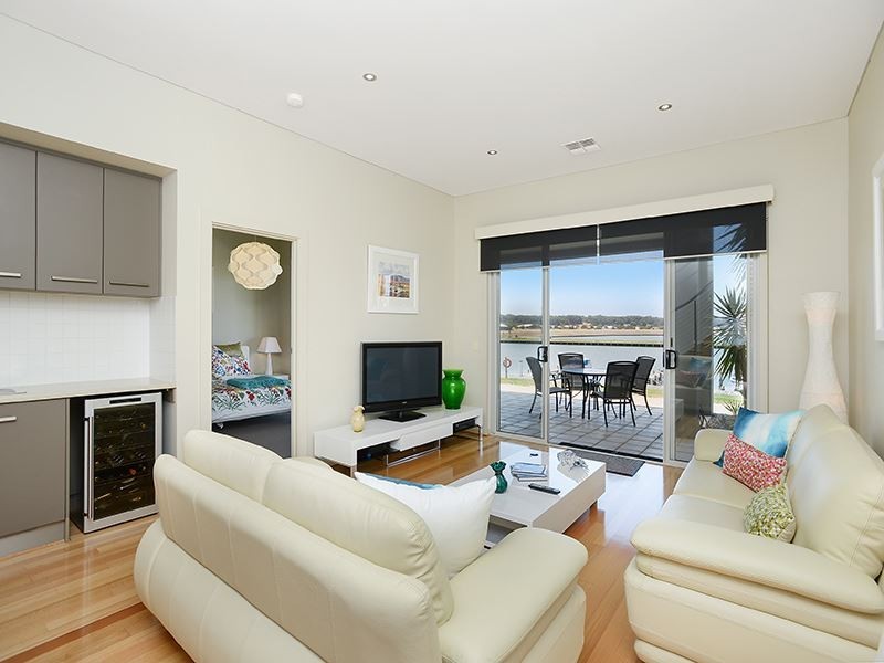 49 Ventura Place, Hindmarsh Island SA 5214