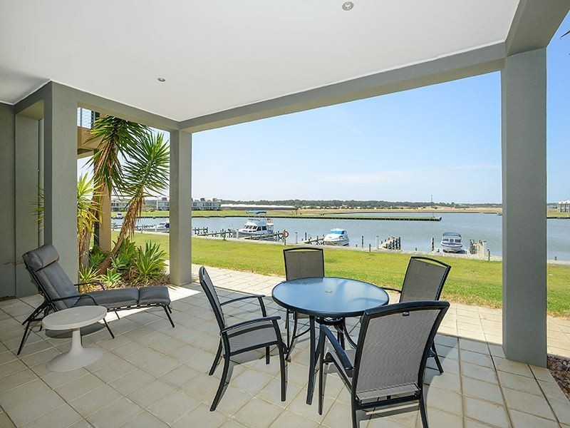49 Ventura Place, Hindmarsh Island SA 5214