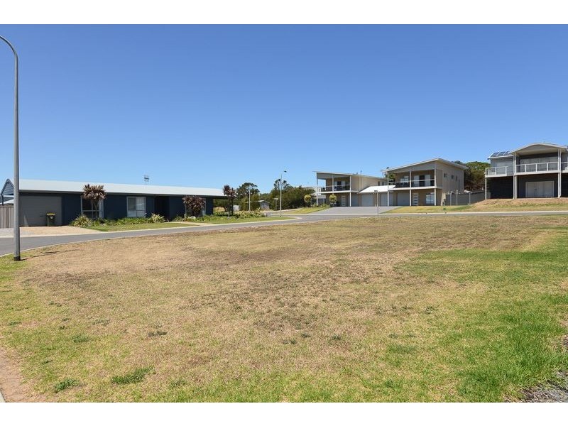 18 Albatross Avenue, Hayborough SA 5211