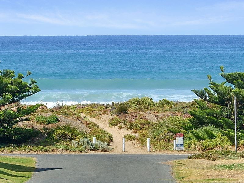 8 Day Avenue, Middleton SA 5213