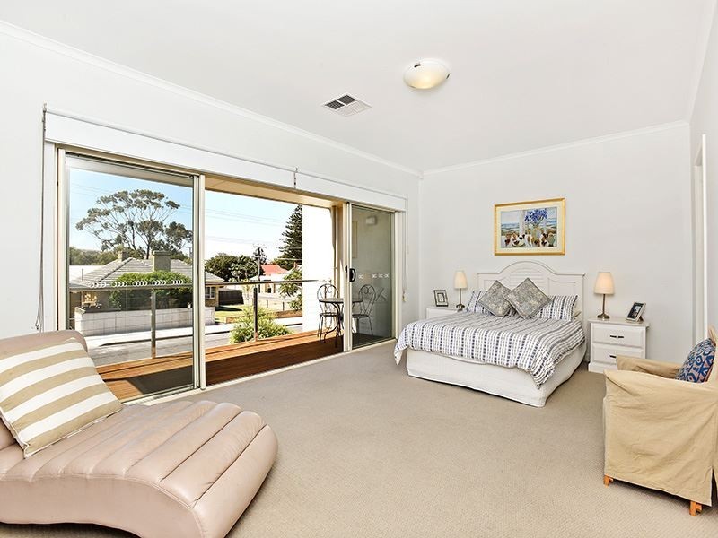 5 Henry Street, Port Elliot SA 5212