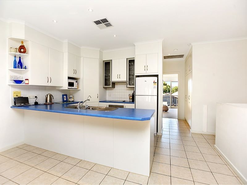 5 Henry Street, Port Elliot SA 5212