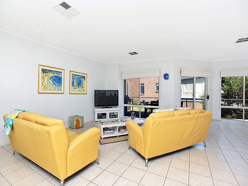 5 Henry Street, Port Elliot SA 5212