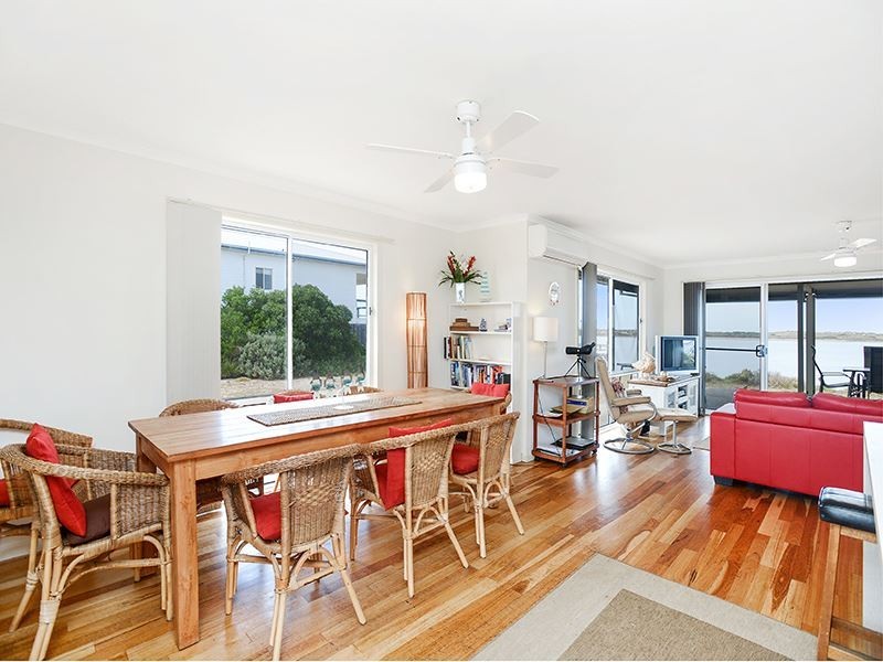 11-13 Goolwa Channel Drive, Hindmarsh Island SA 5214